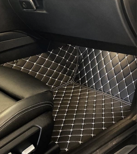 Black & White Diamond Autoo Car Mats Set photo review
